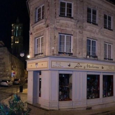 Suite De Charme Au Pied De La Cathedrale Laon Eksteriør billede