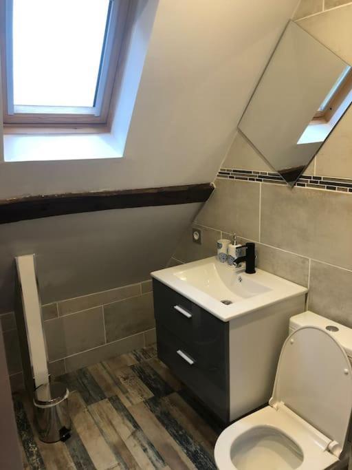 Suite De Charme Au Pied De La Cathedrale Laon Eksteriør billede