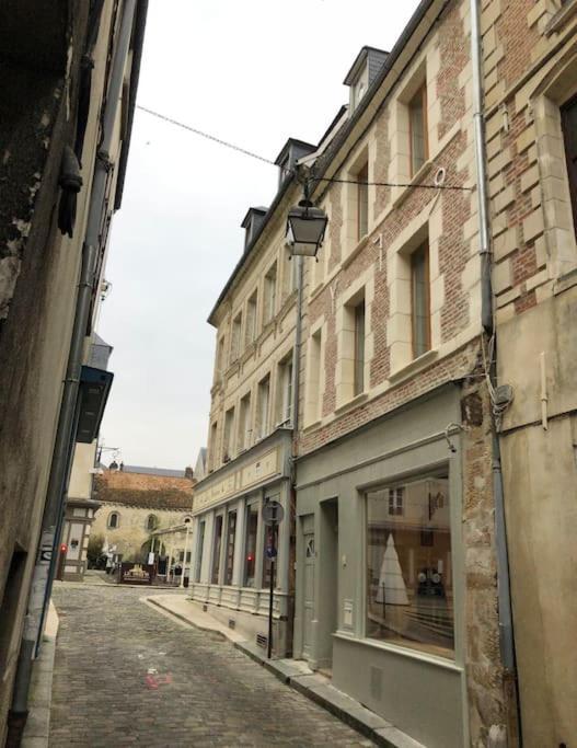 Suite De Charme Au Pied De La Cathedrale Laon Eksteriør billede