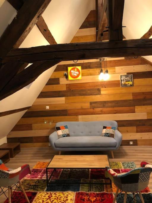 Suite De Charme Au Pied De La Cathedrale Laon Eksteriør billede